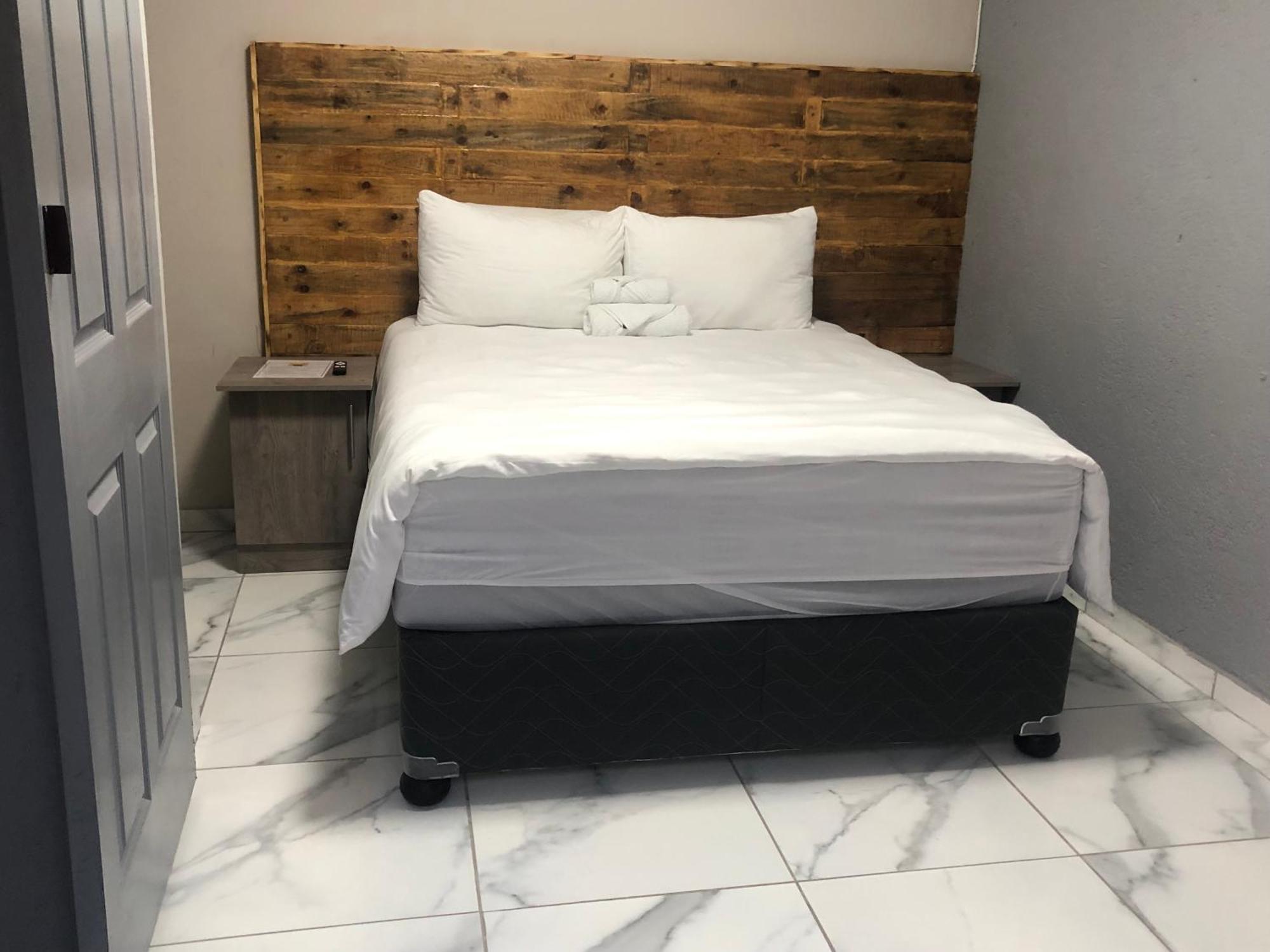 The Nest Overnight And Accommodation Usakos Extérieur photo